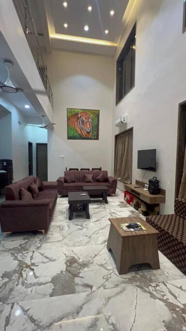 Gk Beach House 5Bhk Pvt Pool Villa Bombay Exterior foto
